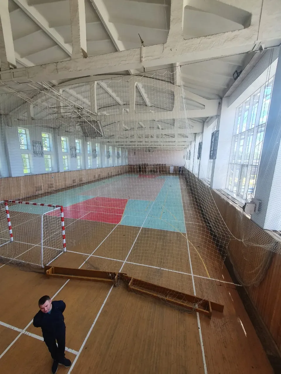 Спортзал ЧГУ в Чебоксарах. Готовый зал с разметкой